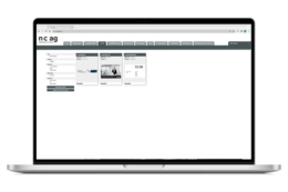 Screenshot der Produktion im Web-to-Print-System von myPUBLISH im Notebook - n c ag